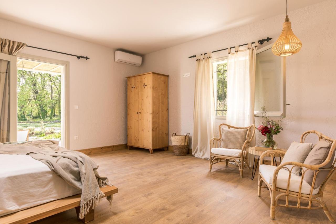 Luna Inn B&B Faiakes Exteriör bild