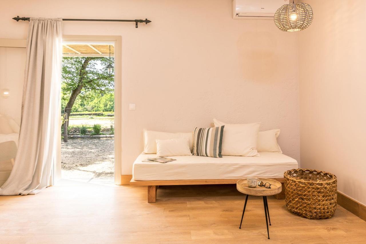Luna Inn B&B Faiakes Exteriör bild