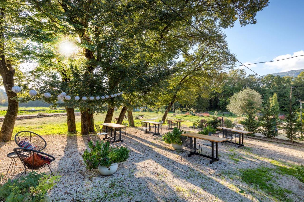 Luna Inn B&B Faiakes Exteriör bild