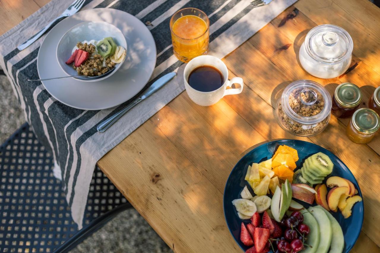 Luna Inn B&B Faiakes Exteriör bild
