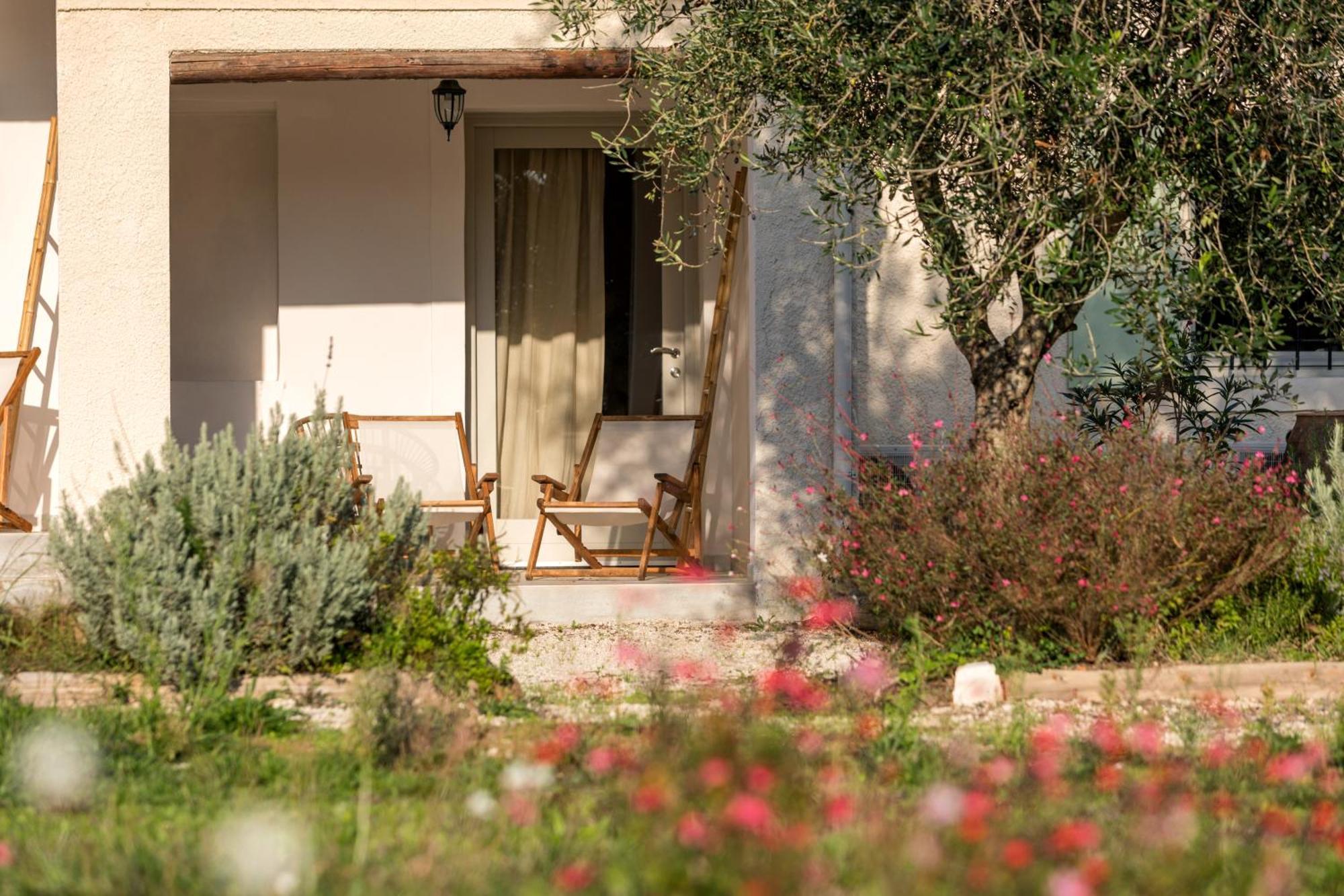 Luna Inn B&B Faiakes Exteriör bild